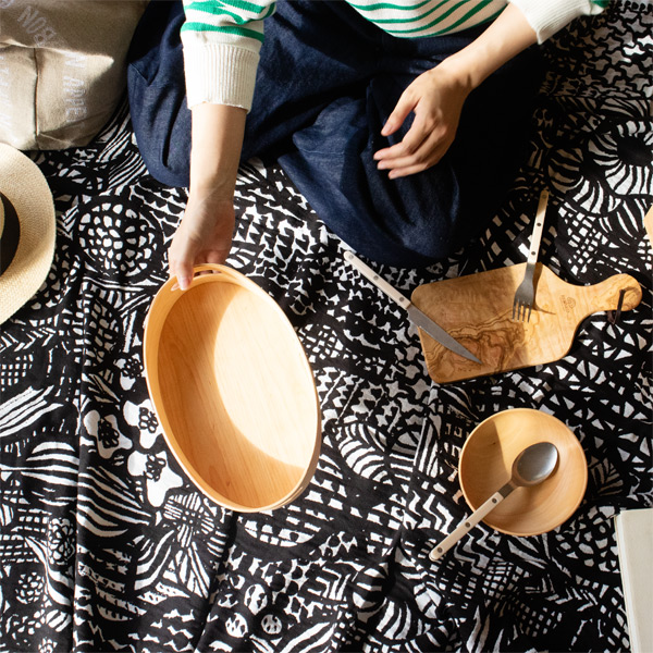 ピクニックに(WHITE BLACK) ピクニックに(WHITE BLACK)