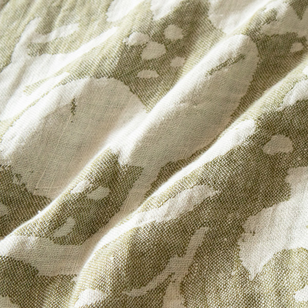 柔らかく肌馴染みが良いウォッシュドリネン(WHITE OLIVE)