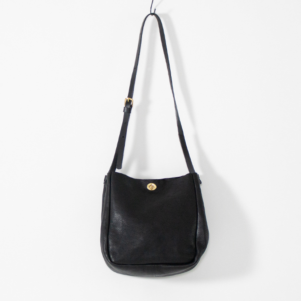 レザーショルダーバッグ MORZINE(BLACK)
