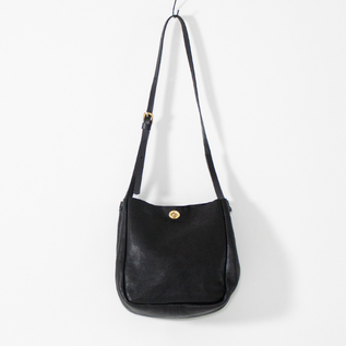 レザーショルダーバッグ MORZINE／Mimi（ミミ）｜愛着を持ってずっと