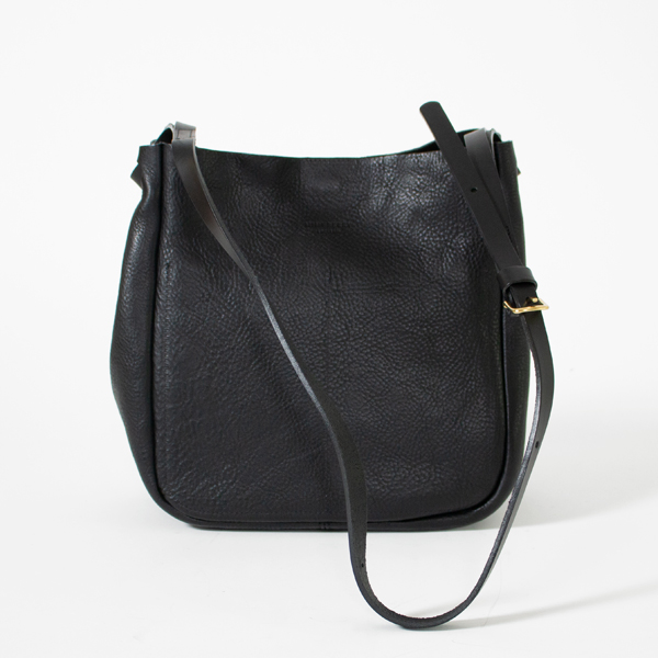 レザーショルダーバッグ MORZINE(BLACK) レザーショルダーバッグ MORZINE(BLACK)