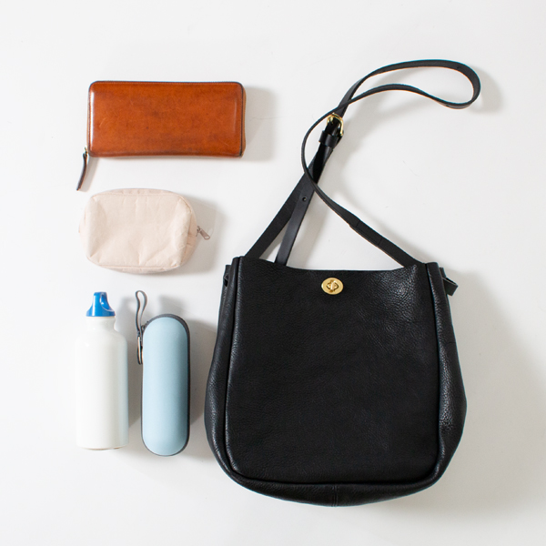 折り畳み傘やマイボトルも収納可能(BLACK) 折り畳み傘やマイボトルも収納可能(BLACK)