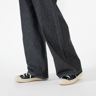INDIGO・身長162cm INDIGO・身長162cm
