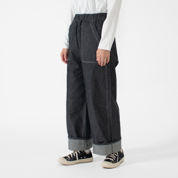 INDIGO・身長162cm（裾をひと折り）