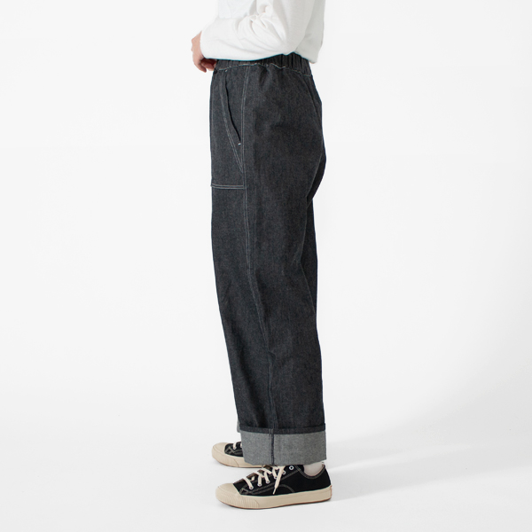 INDIGO・身長162cm（裾をひと折り）