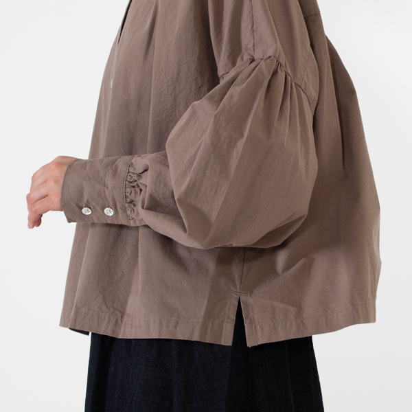 身長：162cm(GRY)