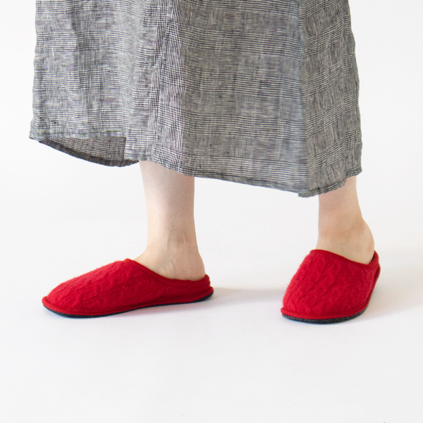 TRECCIA ROSSO、足長（裸足）約24cm・着用サイズ38