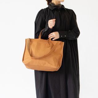 CAMEL・身長162cm ※チャームは付属していません。 CAMEL・身長162cm ※チャームは付属していません。