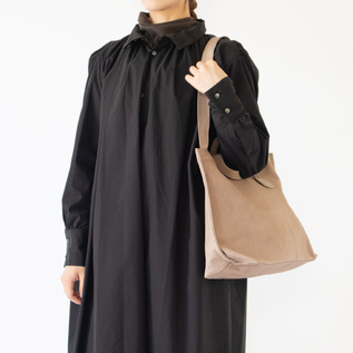 PINK BEIGE・身長162cm ※チャームは付属していません。 PINK BEIGE・身長162cm ※チャームは付属していません。