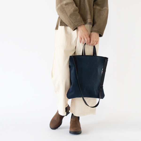 NAVY BLUE・身長162cm