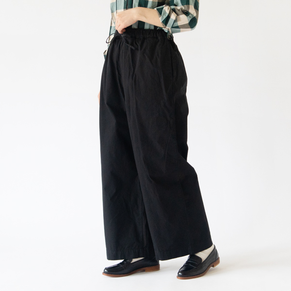 BLK・身長162cm BLK・身長162cm