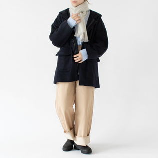 WHITE・身長162cm WHITE・身長162cm