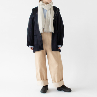 WHITE・身長162cm WHITE・身長162cm
