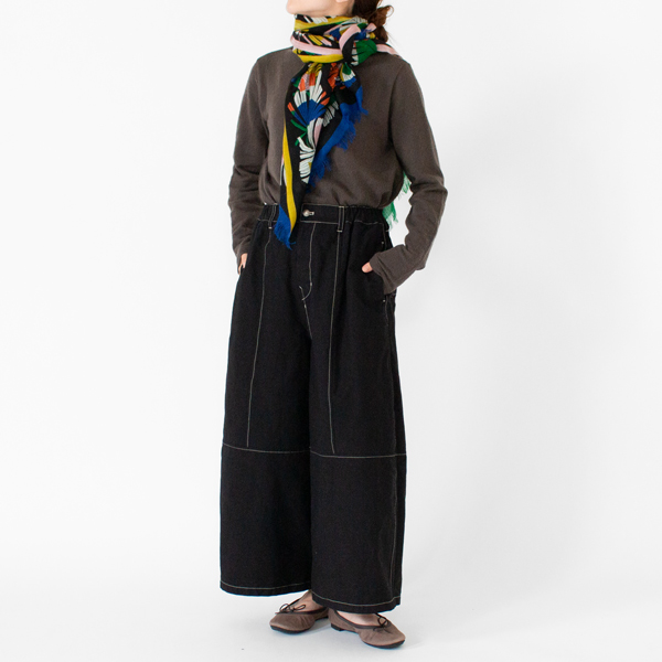 身長：162cm(BLACK)