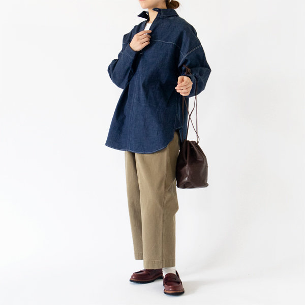 身長：162cm(INDIGO)