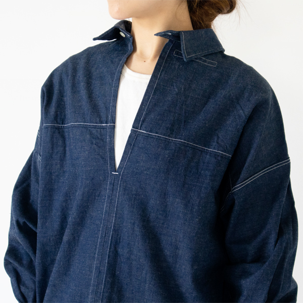 品のある肌見せ(身長：162cm・INDIGO)
