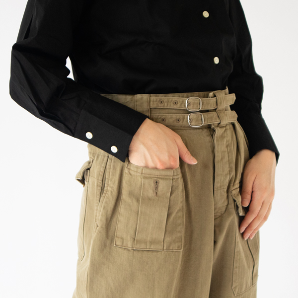 身長:162cm(BROWN) 身長:162cm(BROWN)