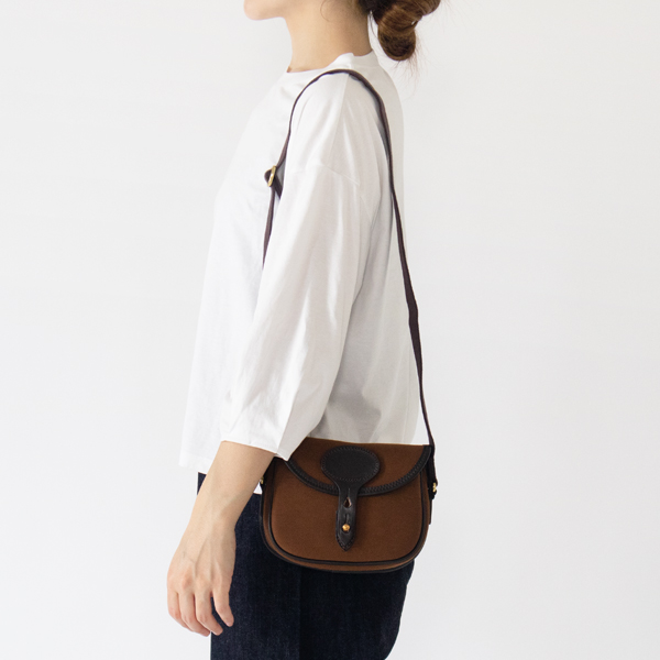 HAZELNUT、身長：162cm
