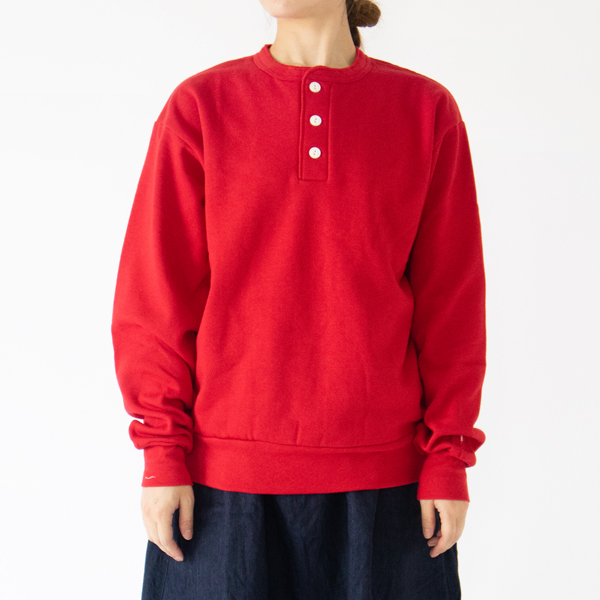 RED・身長162cm