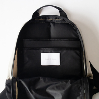 ダンスキン DANSKIN バックパック ブラック 軽量 ダンスキン DANSKIN バックパック ブラック 軽量 バックパック