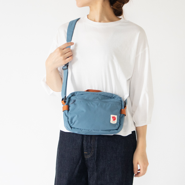 身長：162cm(DAWN BLUE)