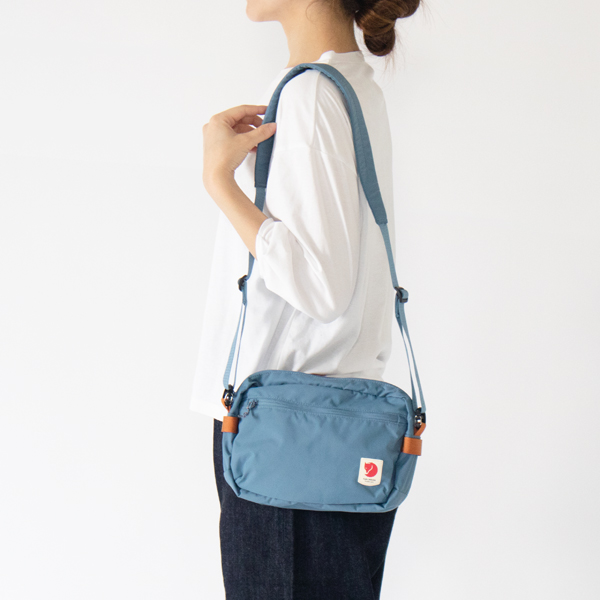 身長：162cm(DAWN BLUE)