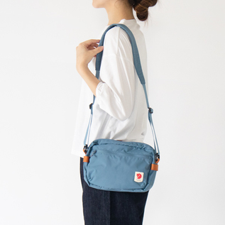 HIGH COAST CROSSBODY／FJALLRAVEN / Shop ZUTTO for the long lasting