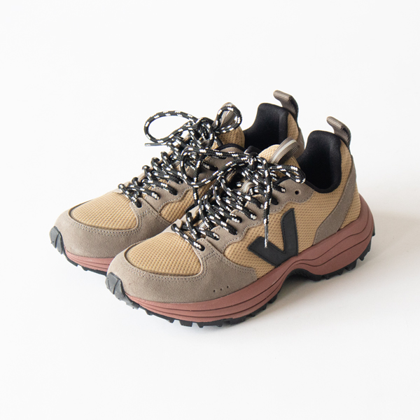 36スニーカー VENTURI DUNE BLACK