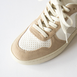 スニーカー V-10 EXTRA-WHITE NATURAL SAHARA／VEJA（ベジャ