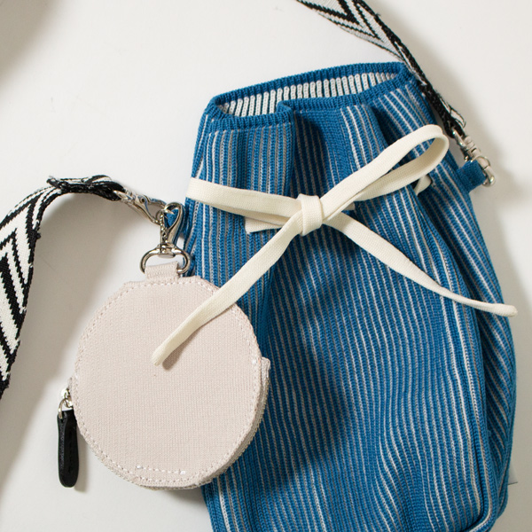 別売りの【受発注】スマホ コンビネーションバッグ(OPTION KNIT CIRCLE POUCH BEIGE)と組み合わせて(L.BLUE) 別売りの【受発注】スマホ コンビネーションバッグ(OPTION KNIT CIRCLE POUCH BEIGE)と組み合わせて(L.BLUE)