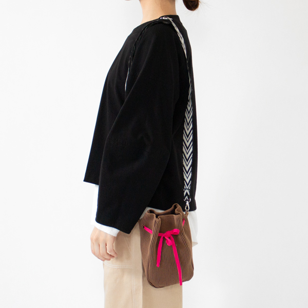 BEIGE・身長162cm BEIGE・身長162cm