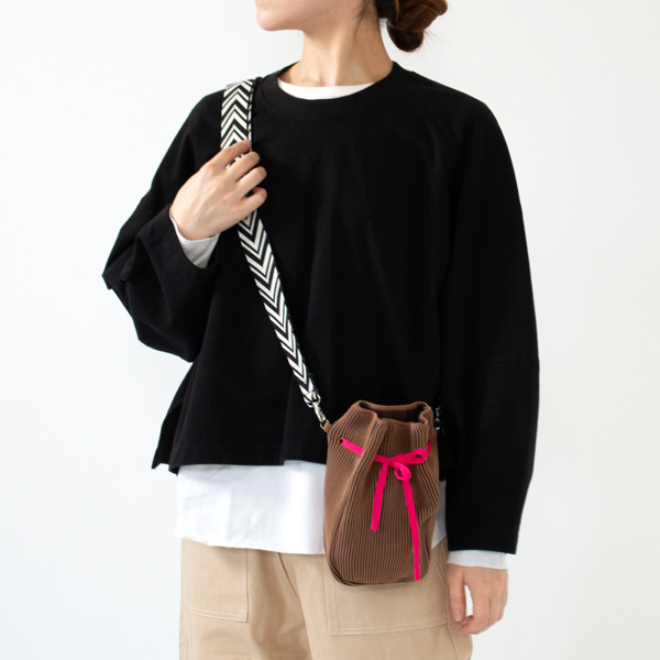 BEIGE・身長162cm BEIGE・身長162cm