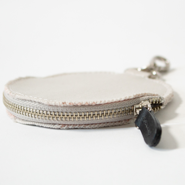 OPTION KNIT CIRCLE POUCH BEIGE OPTION KNIT CIRCLE POUCH BEIGE