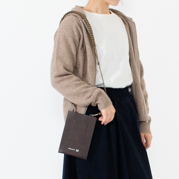 BEIGE STRAP/D.BROWN CASE・身長162cm BEIGE STRAP/D.BROWN CASE・身長162cm