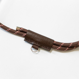 オプションのポーチなどを付けられるDカン(BROWN) オプションのポーチなどを付けられるDカン(BROWN)