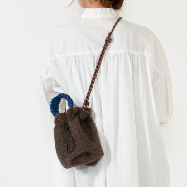 BROWN・身長162cm