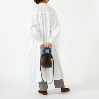 BROWN・身長162cm BROWN・身長162cm