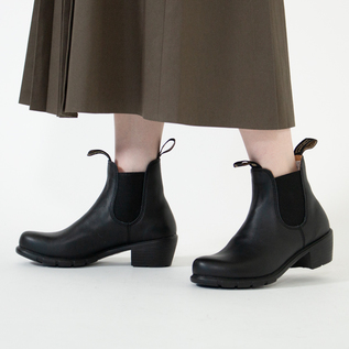 ヒール付きサイドゴアブーツ BS1671009 ブラック／Blundstone