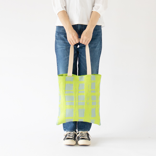 CHECK(GRAY)、身長:163cm CHECK(GRAY)、身長:163cm