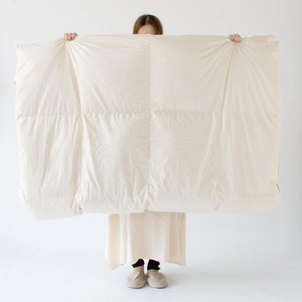 シングルを二つ折りした様子(身長162cm) シングルを二つ折りした様子(身長162cm)