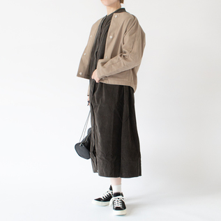 身長：162cm(BEIGE)