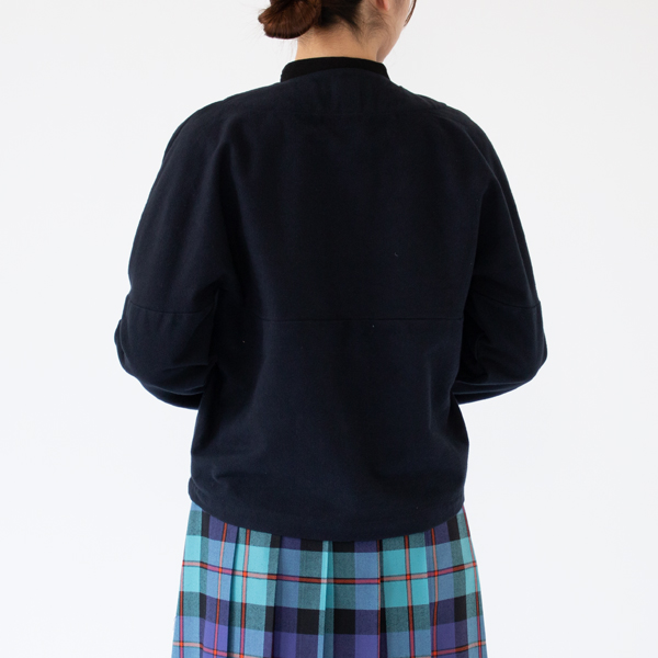 身長：162cm(NAVY)