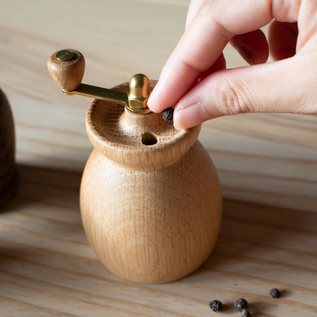 ペッパーミル／Kay Bojesen（カイボイスン）｜愛着を持ってずっと使い