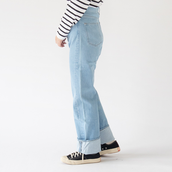 25・身長162cm