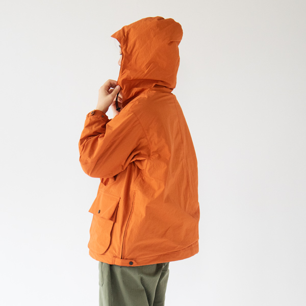 ドローコード付きのフード(ORANGE・身長162cm)