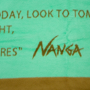 フリースブランケット／NANGA（ナンガ）｜愛着を持ってずっと使いたい