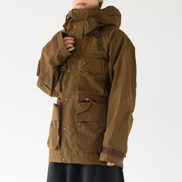 身長：162cm(COYOTE)