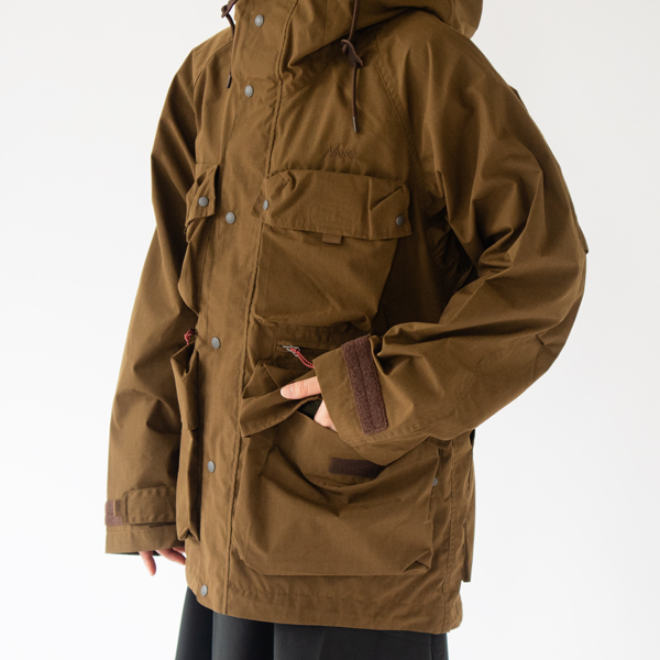 身長：162cm(COYOTE)