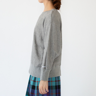 身長162cm・GREY 身長162cm・GREY