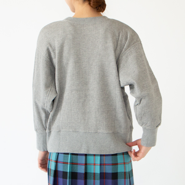 身長162cm・GREY